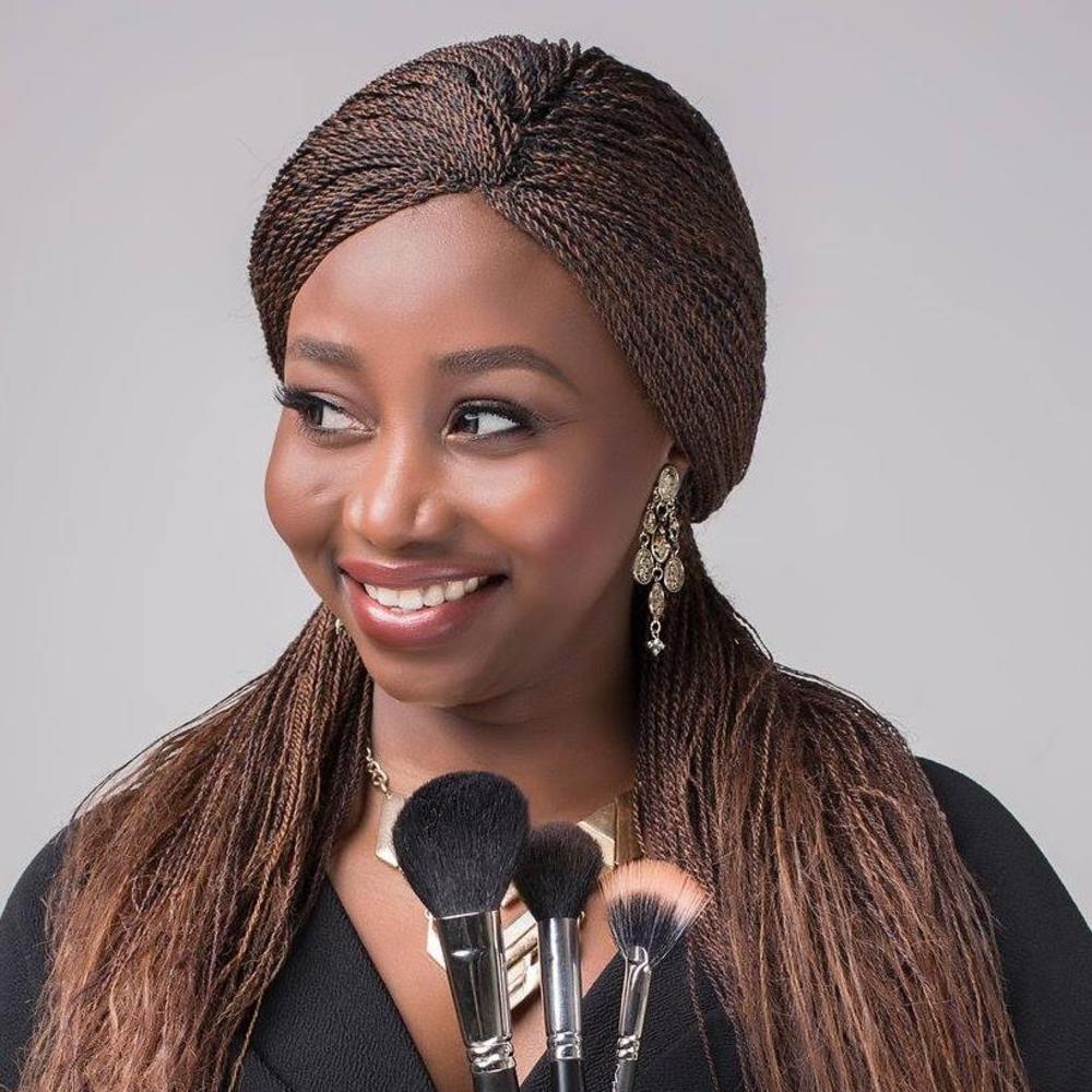Meet your Posher, Adedoyin